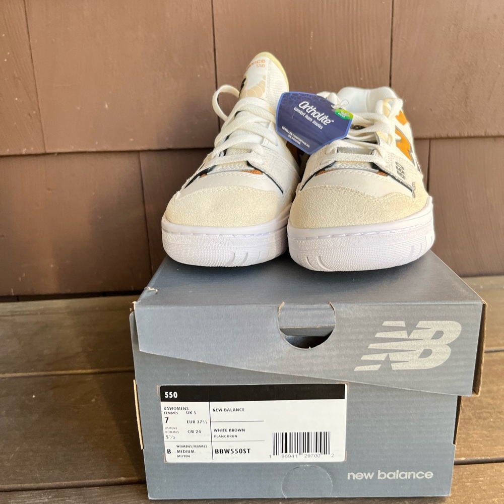 New Balance 550 New in box! Super cute white/brown colors. - Picture 2 of 5